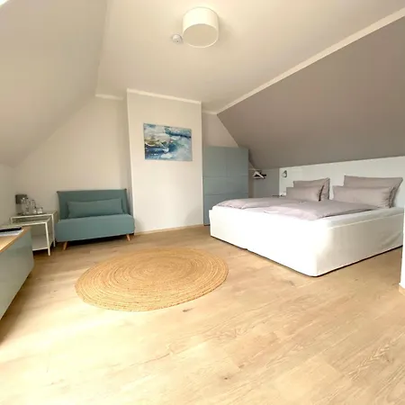Zur Bever Hotel 3*