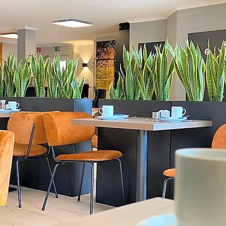 Hotel Zur Bever 3*
